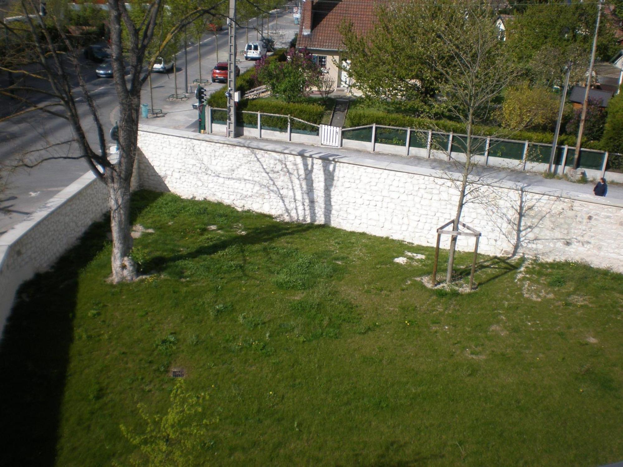 Résidence Hôtelière Laudine Reims Exterior foto